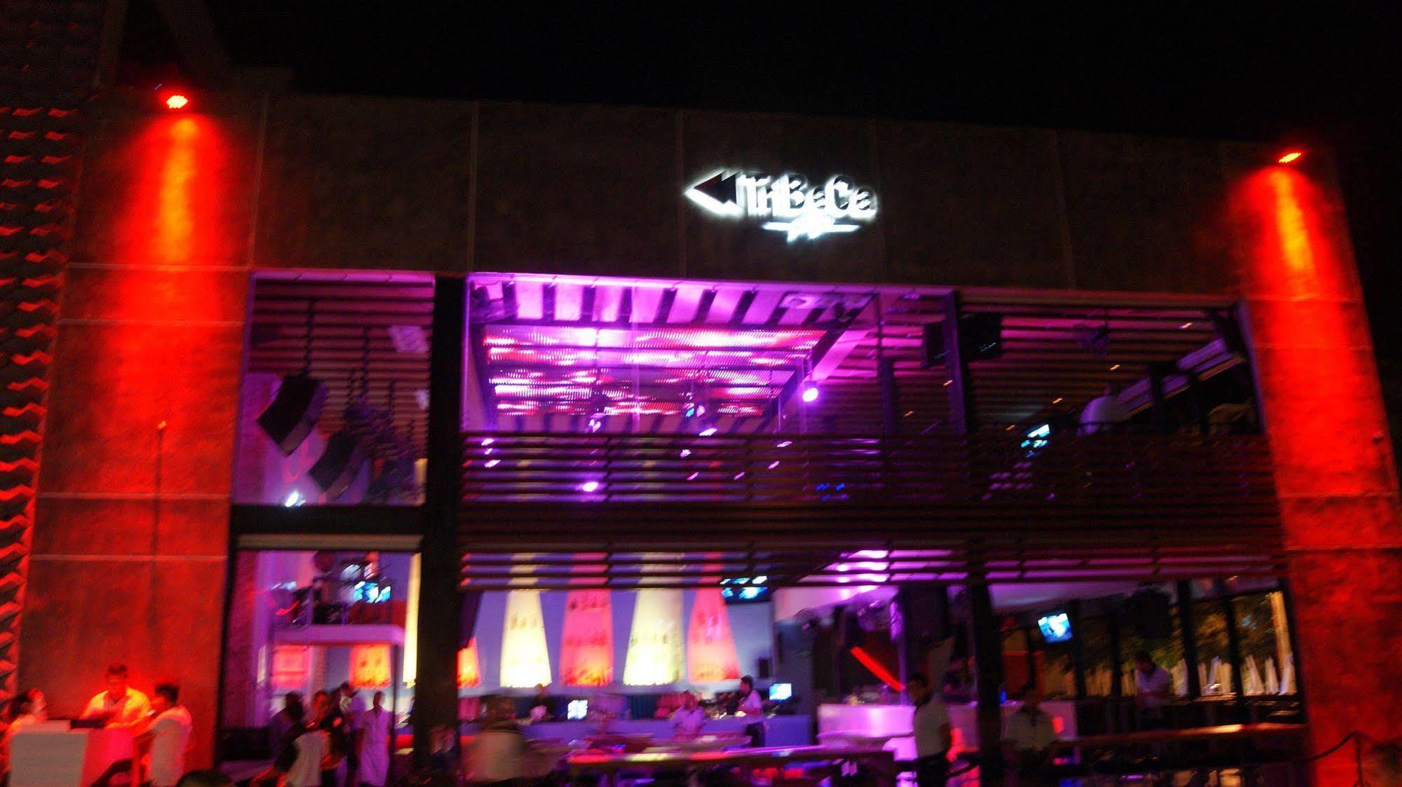 3Beca Hotel 艾库玛尔 外观 照片